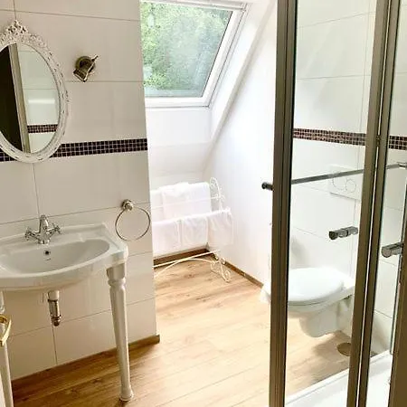 Kuckuckswinkel- Lilian *